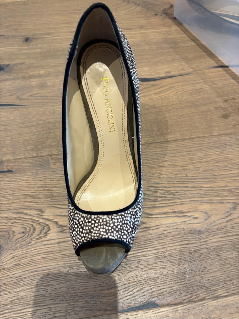 Enzo Angiolini Black & White Peep-Toe Pump